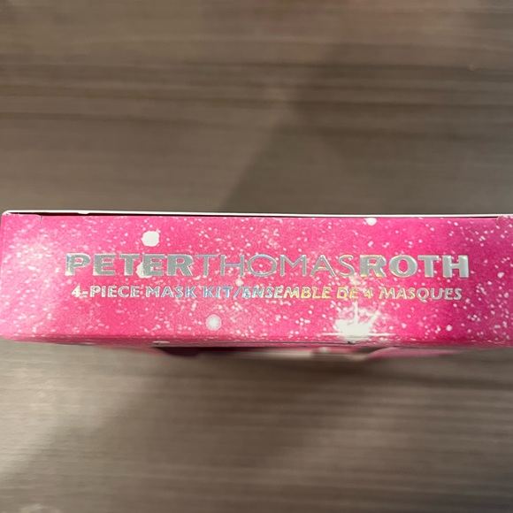 Peter Thomas Roth Mini Mask Multiverse Set - Green, Orange, Gold, Blue - Picture 3 of 4